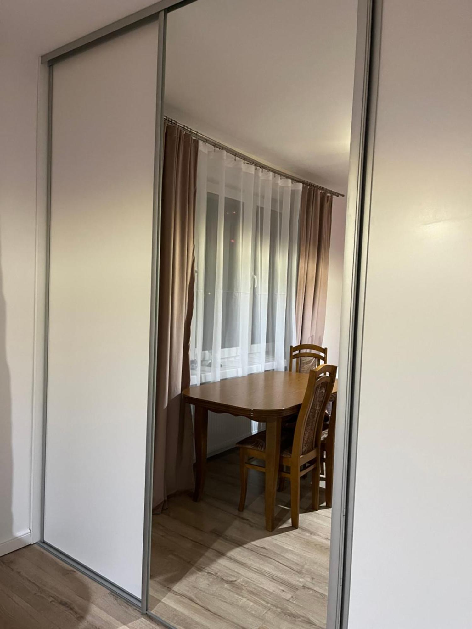 Appartamento Nowoczesny Apartament Z Przestronna Lazienka Stalowa Wola Esterno foto