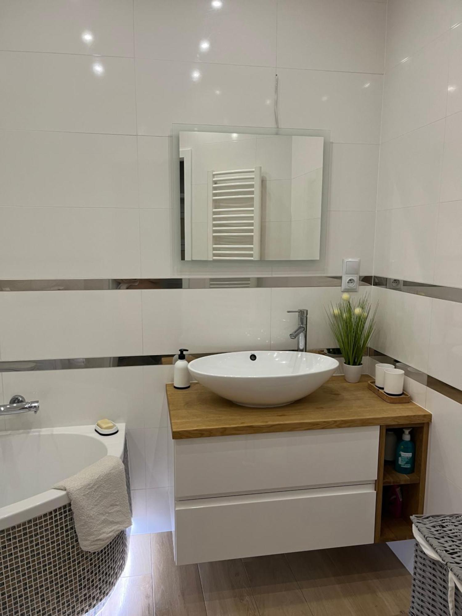 Appartamento Nowoczesny Apartament Z Przestronna Lazienka Stalowa Wola Esterno foto